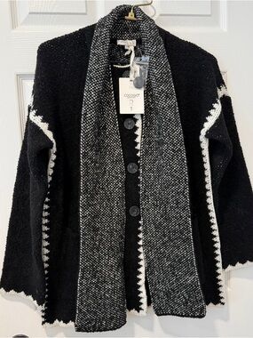 NWT Cocogio Women S Black & White Button-Front Shawl Collar Cardigan Built-Scarf